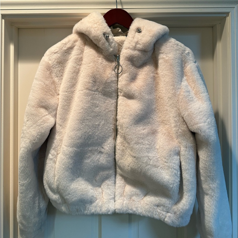 Cozy White Faux Fur Jacket